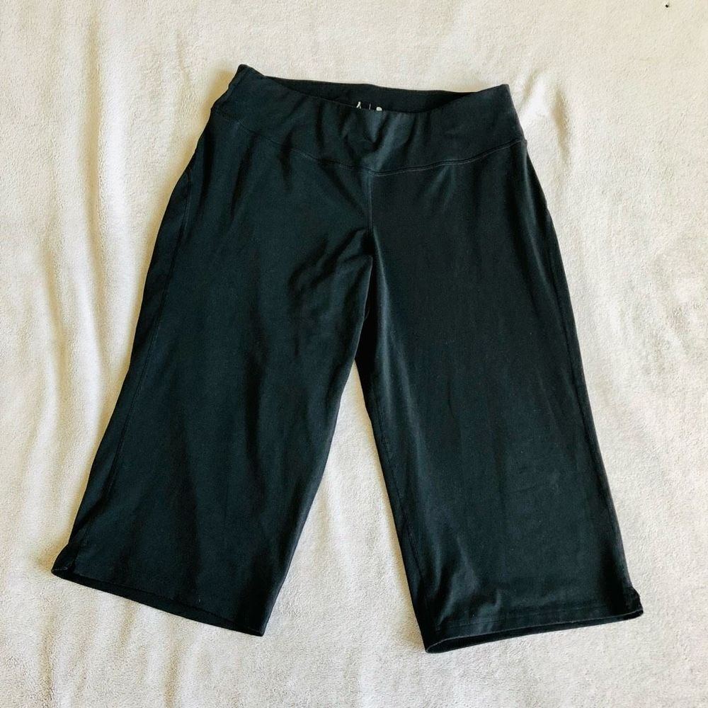 Aspire Women’s Black Short Legging